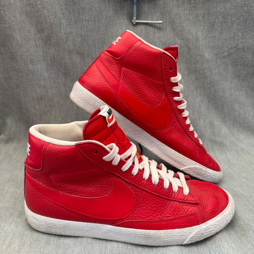 Nike‎ Blazer Mid 77 Mens 10 High Top Sneakers Red White Leather Retro Shoes